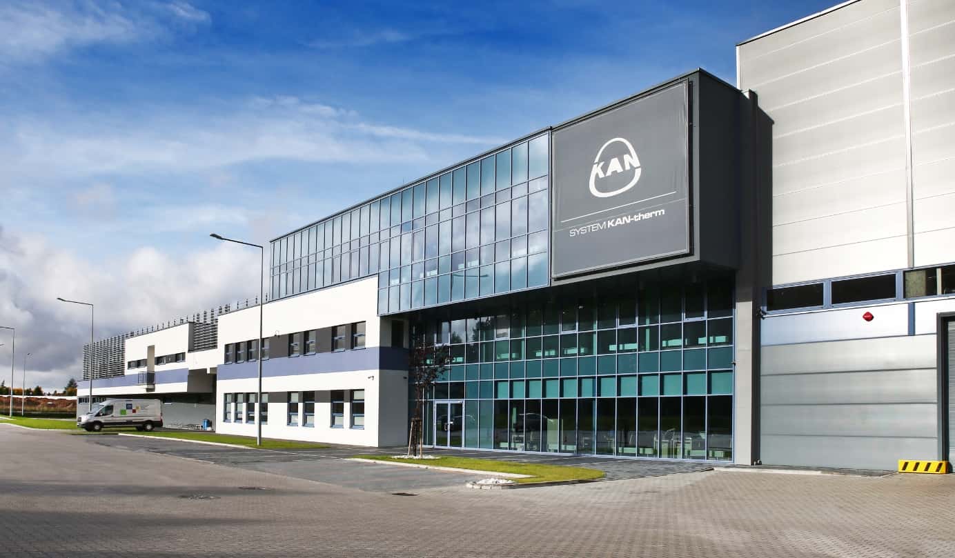 KAN-therm - Централен офис на Логистичен и производствен център